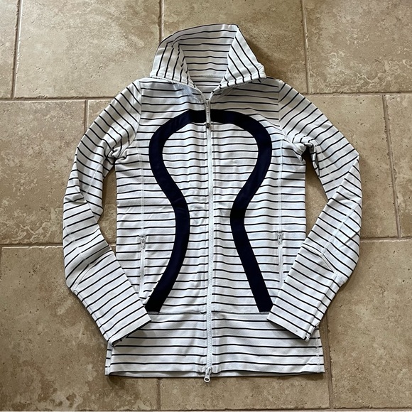Lululemon In Stride Jacket - Picture 2 of 7